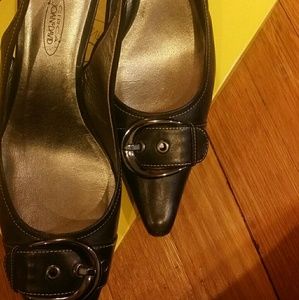 Circa Joan & David slingback kitten heel shoes